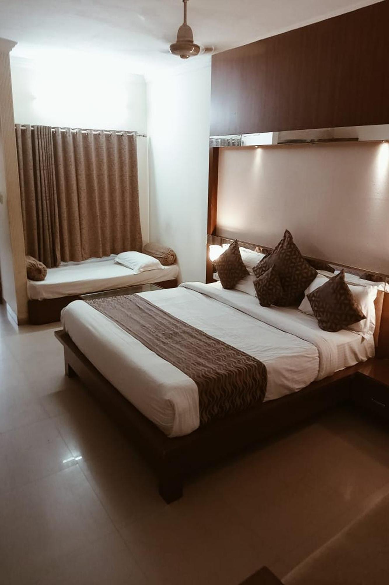 Rupis Resort Near Udaipur Airport Dabok エクステリア 写真