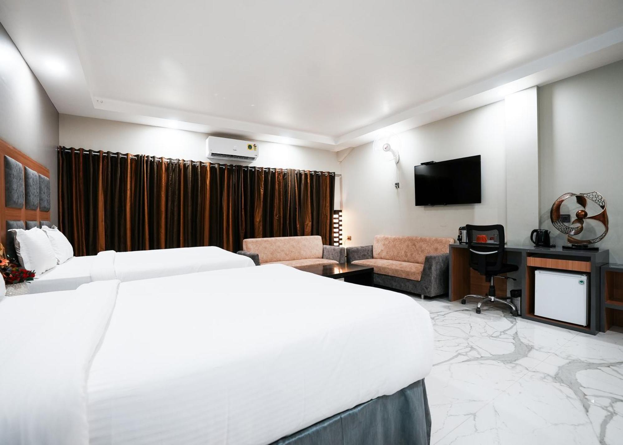 Rupis Resort Near Udaipur Airport Dabok エクステリア 写真
