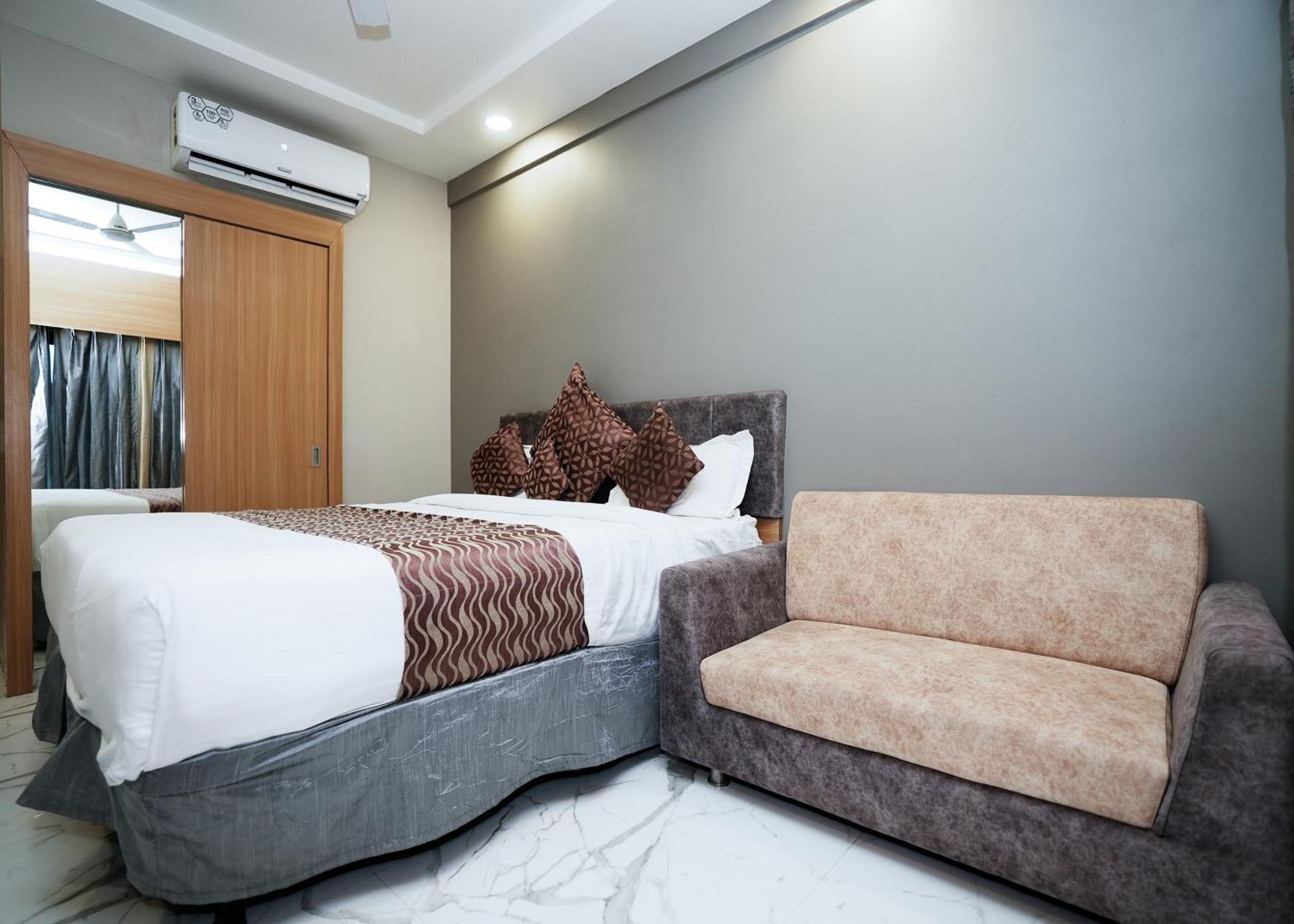 Rupis Resort Near Udaipur Airport Dabok エクステリア 写真