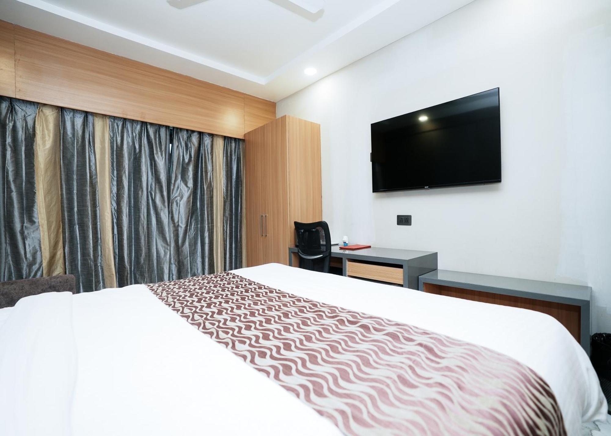Rupis Resort Near Udaipur Airport Dabok エクステリア 写真