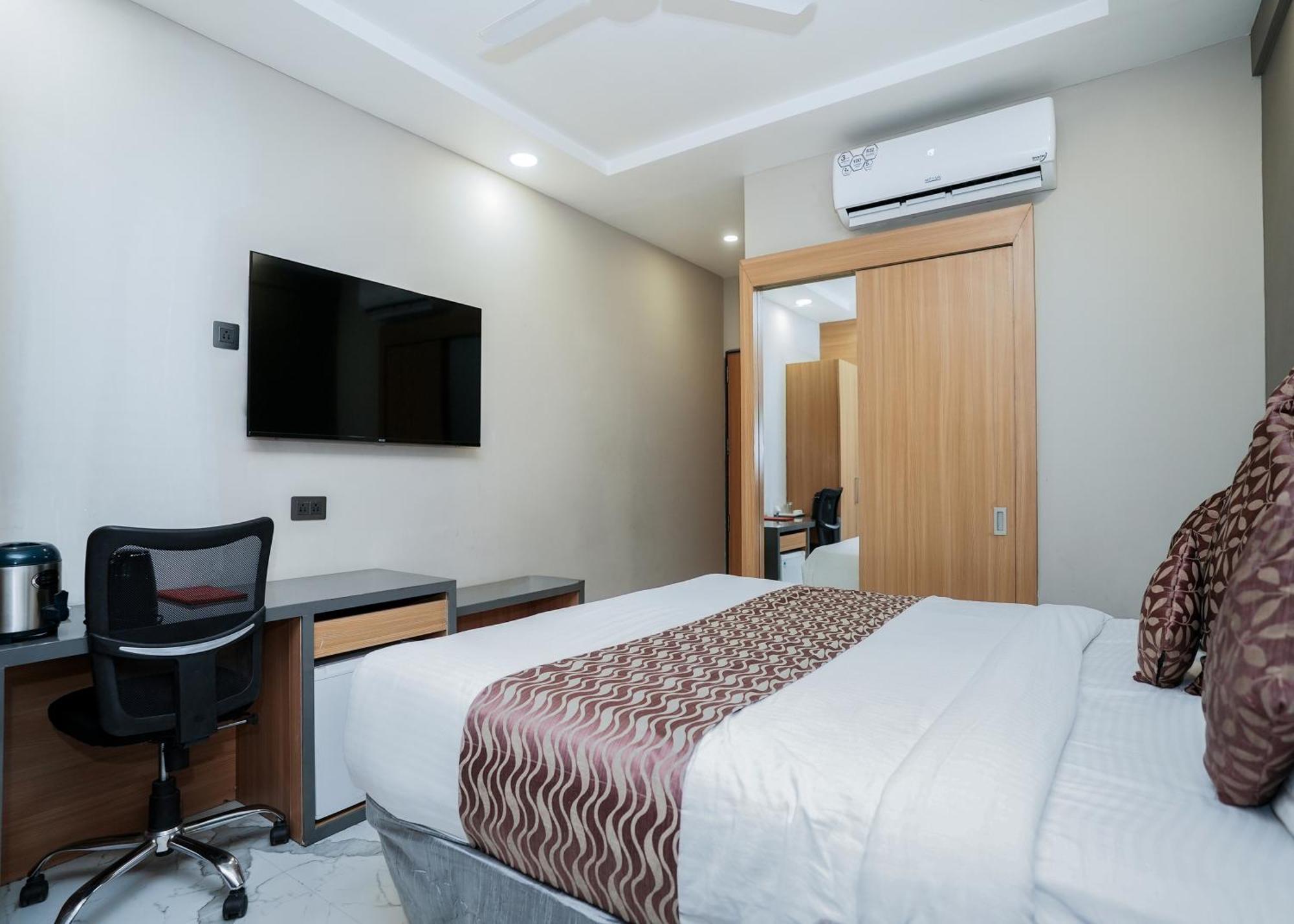 Rupis Resort Near Udaipur Airport Dabok エクステリア 写真