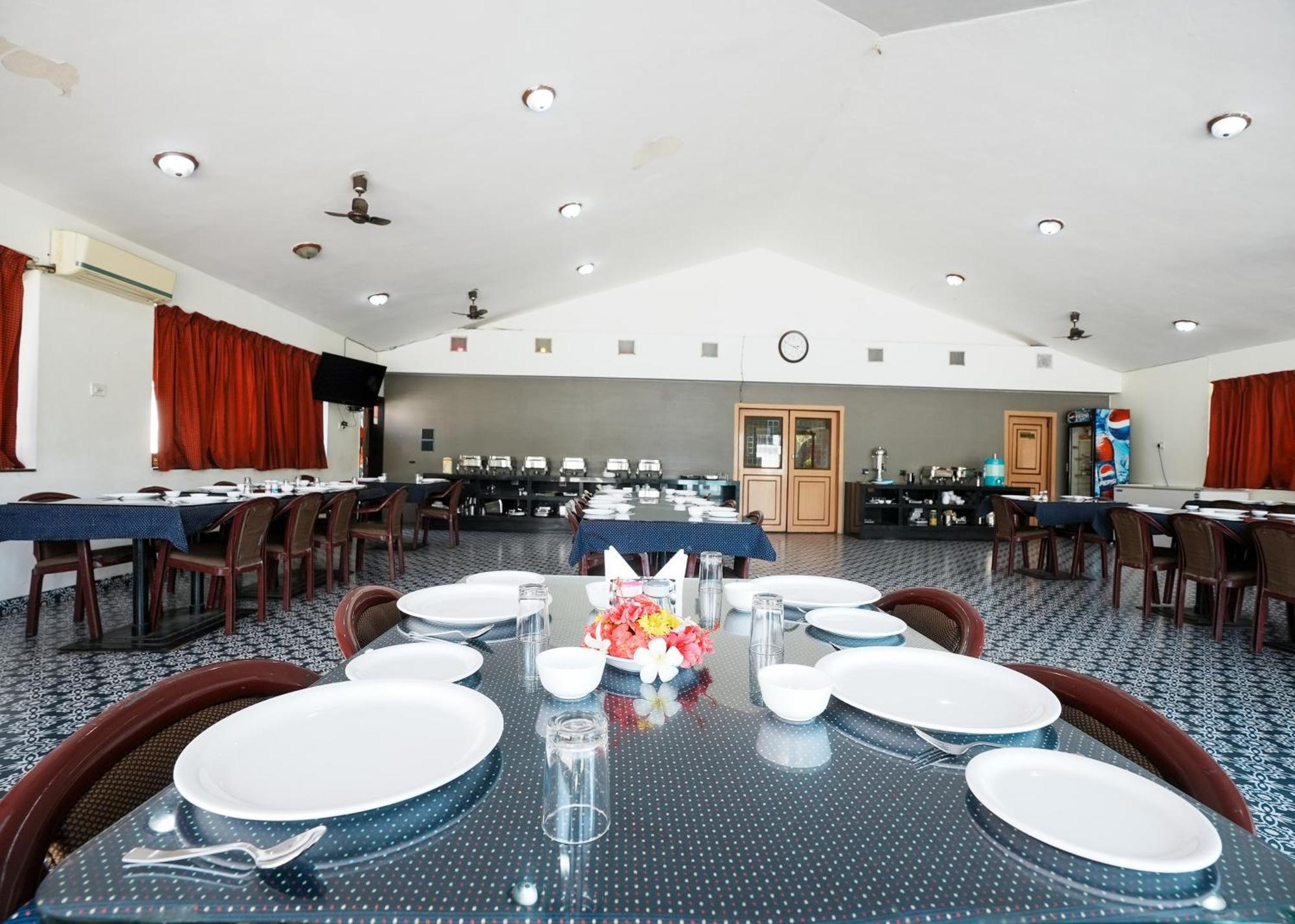 Rupis Resort Near Udaipur Airport Dabok エクステリア 写真